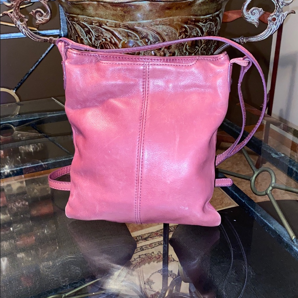HOBO Pink Leather Crossbody Bag with Zipper Accents❤️ 8”W x 9”L - Picture 2 of 7